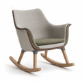 Silla mecedora de tela con estructura de madera de roble