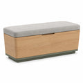 Banco de almacenamiento de madera con tapizado gris